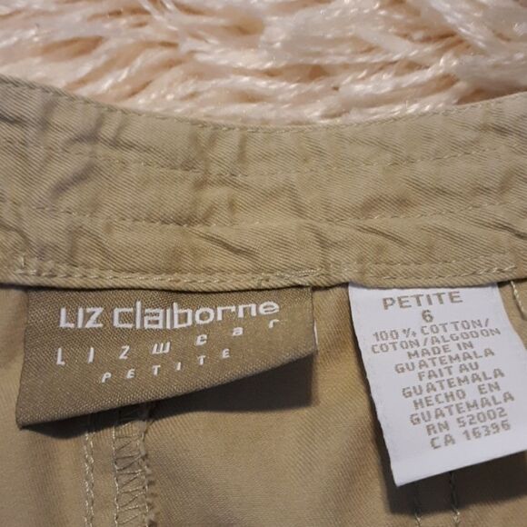 Liz Claiborne beige  Short Size 6P - Picture 6 of 11
